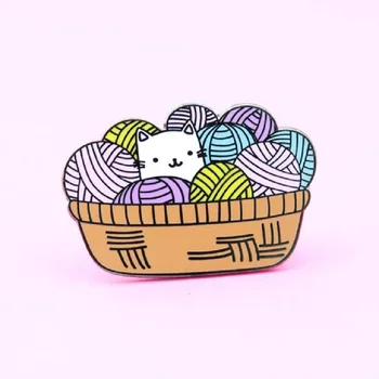 Drăguț Pisica Minge de fire Email Ace de Rever Desene animate Broșe Insigne Rucsac Drăguț Ace Cadouri Pentru Prieteni, Cadouri, Bijuterii en-Gros